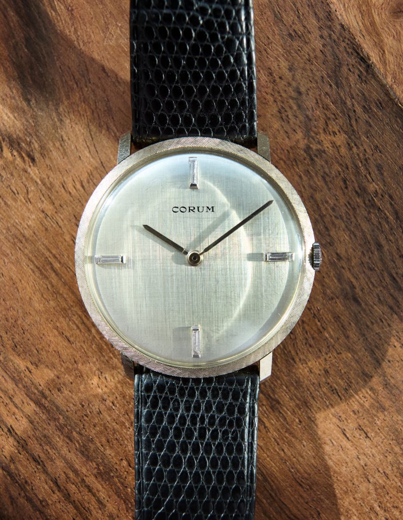 Corum 18k whitegold dresser