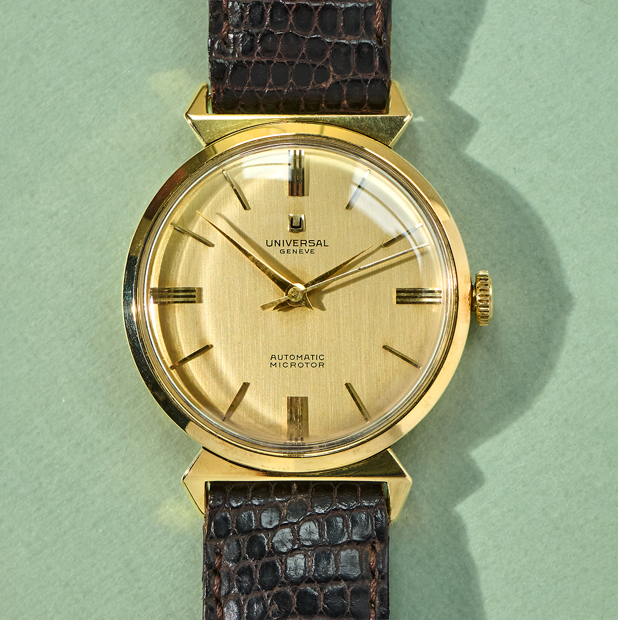 Universal Geneve Crab-leg Dresswatch 18k